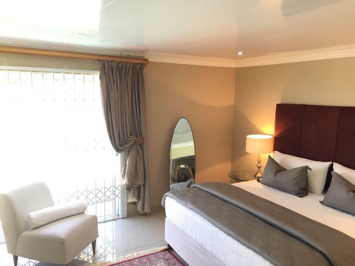 23 On Camden Guest House Ист-Лондон Экстерьер фото